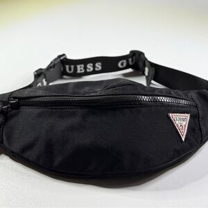 Guess Black Belt Bag Sleek Design Versatile